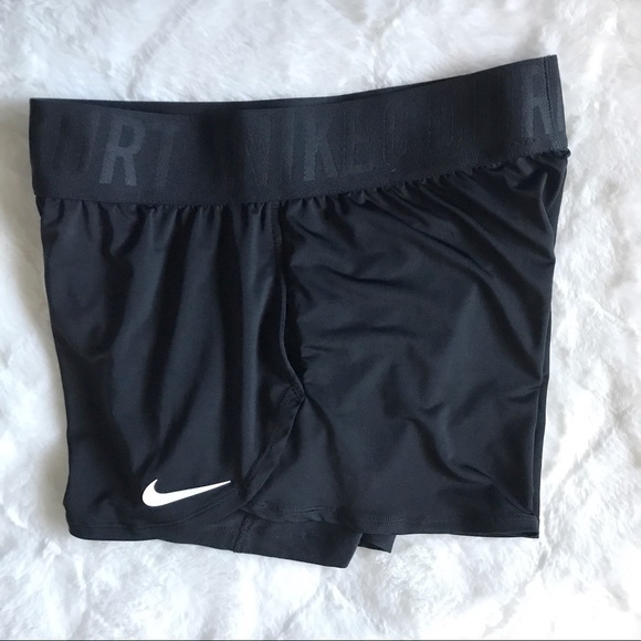 Nike Black Dri-Fit Court Dry Ace Tennis Shorts XS - Picture 6 of 15